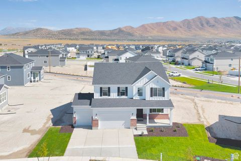 Photo of 5498 N SADDLE STONE DR #508, Eagle Mountain, UT 84005 (MLS # 2116124)