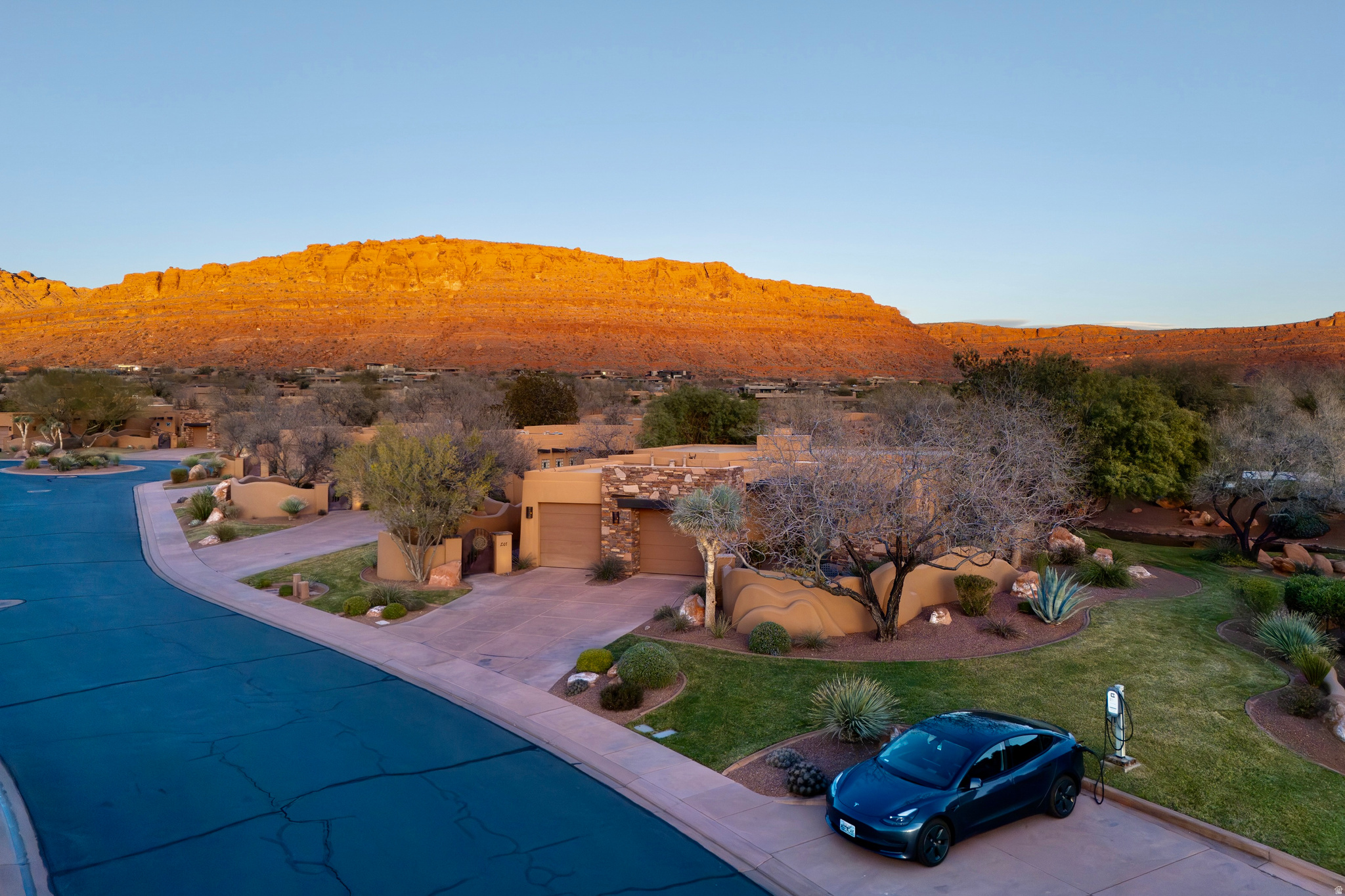 THE INN AT ENTRADA - Residential