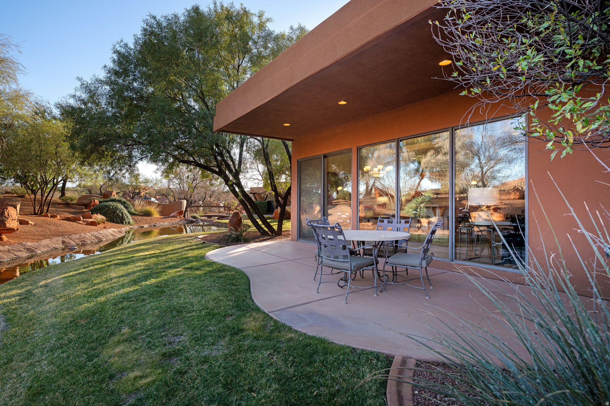 THE INN AT ENTRADA - Residential