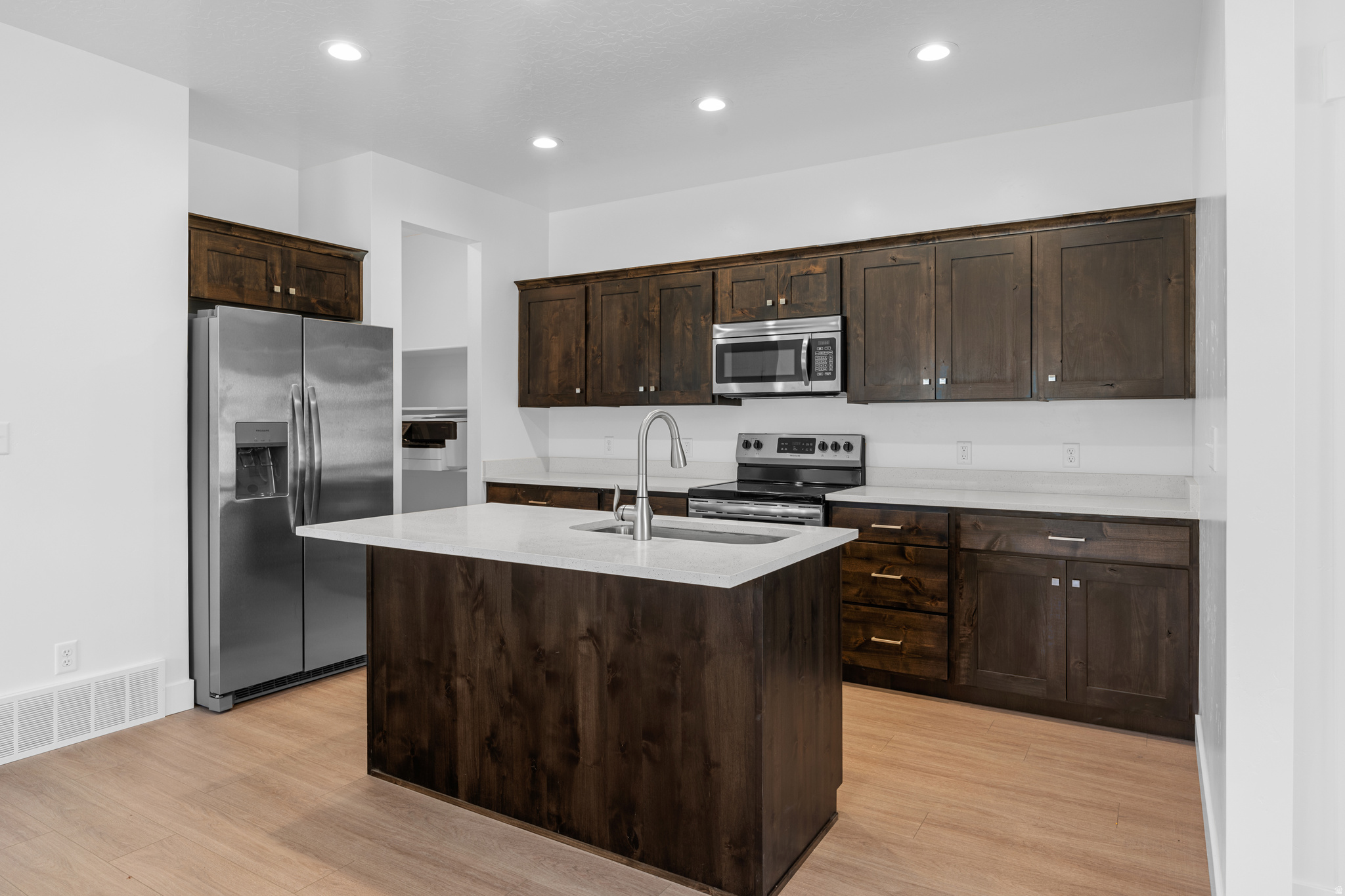 MELLOR AT SPANISH FORK - Residential