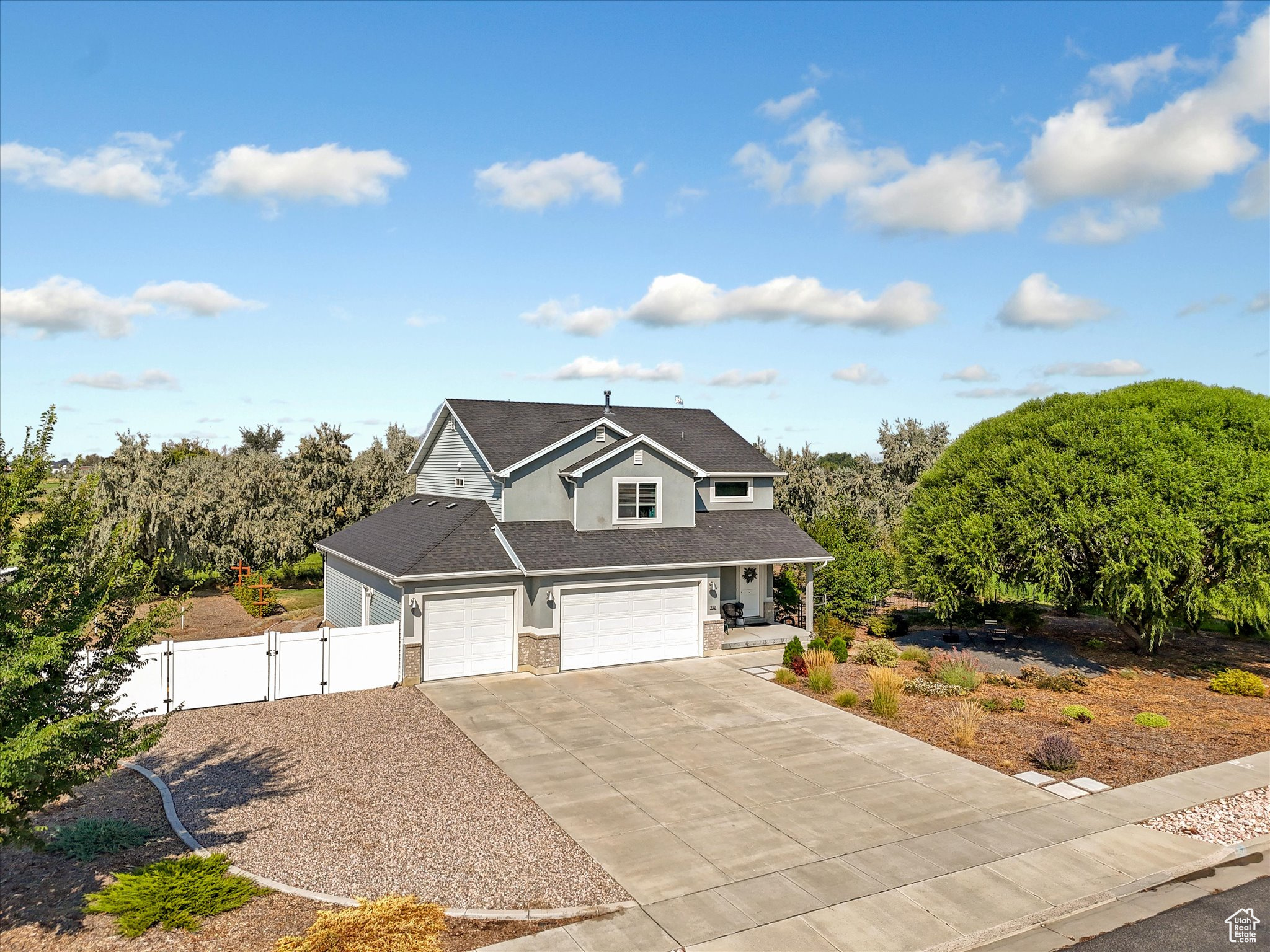 PHEASANT HOLLOW - Residential