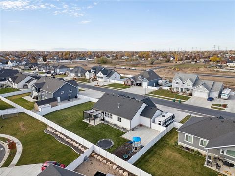 Tiny photo for 3277 W 775 N, Layton, UT 84041 (MLS # 2123577)