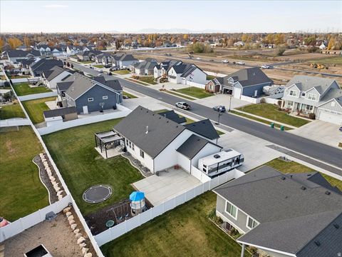 Tiny photo for 3277 W 775 N, Layton, UT 84041 (MLS # 2123577)