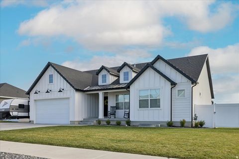 Tiny photo for 3277 W 775 N, Layton, UT 84041 (MLS # 2123577)
