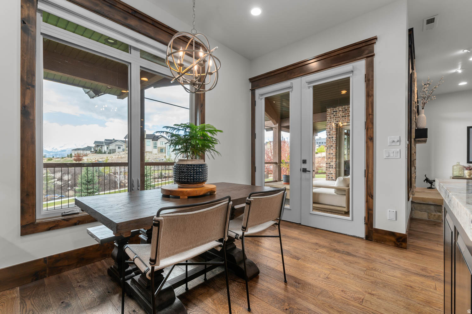 CROSSINGS LAKE CREEK - Residential