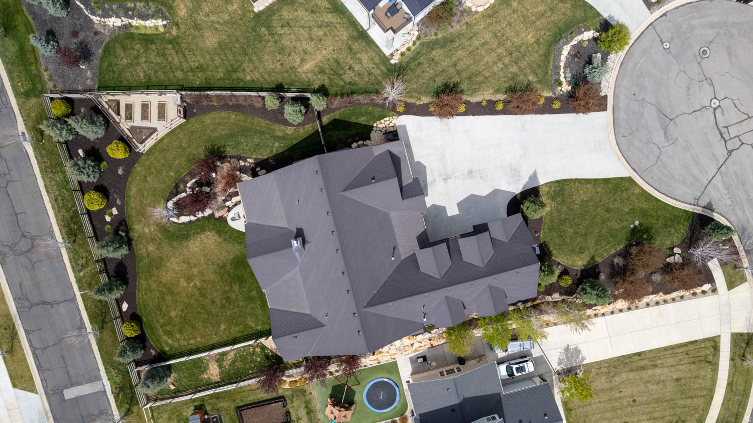 CROSSINGS LAKE CREEK - Residential