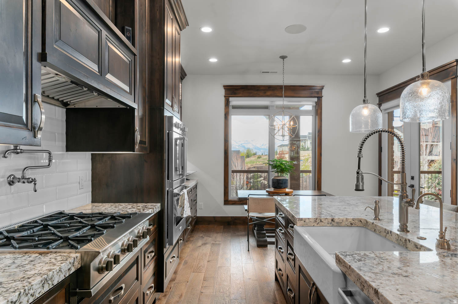 CROSSINGS LAKE CREEK - Residential