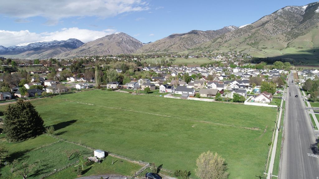 Photo of 725 E 600 S #15, River Heights, UT 84321 (MLS # 2153195)