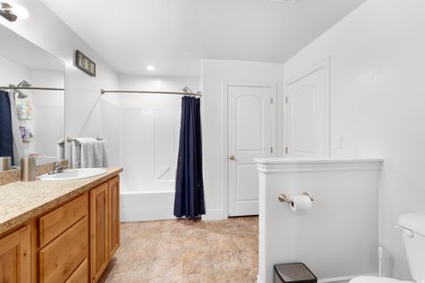 Tiny photo for 1884 E 280 S, Spanish Fork, UT 84660 (MLS # 2134663)