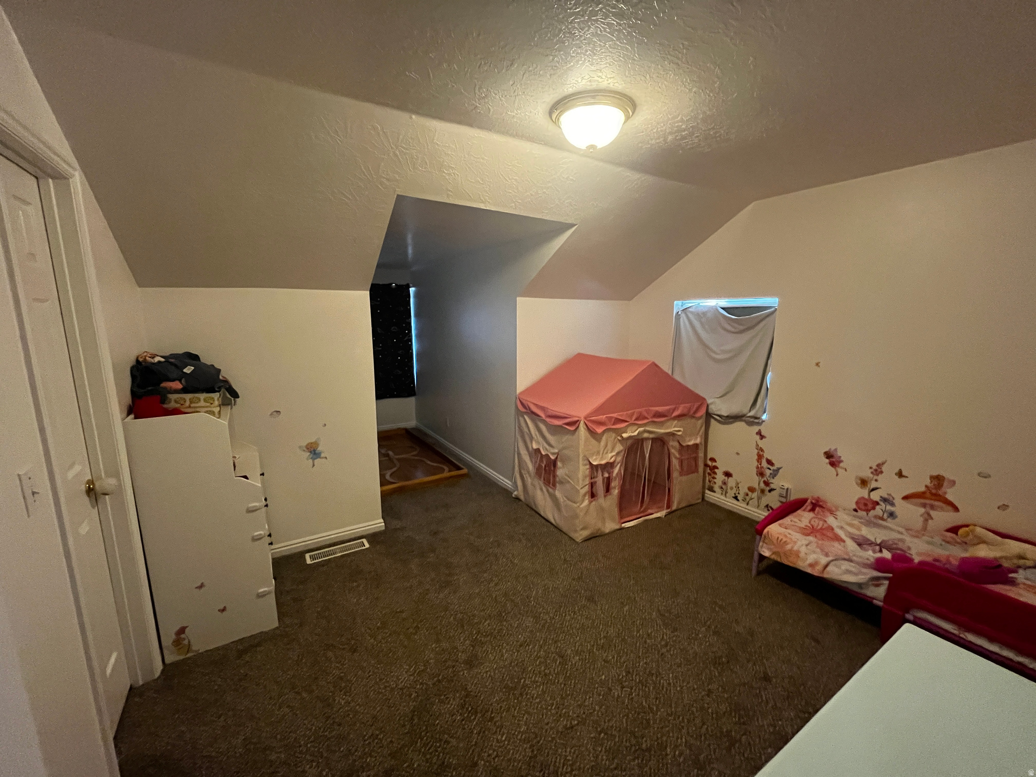 RIDERWOOD VILLAGE - Residential Income