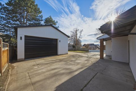 Tiny photo for 2800 E MAURICE DR S, Holladay, UT 84124 (MLS # 2143346)