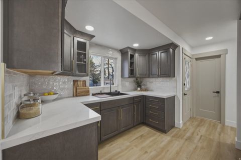 Tiny photo for 2800 E MAURICE DR S, Holladay, UT 84124 (MLS # 2143346)