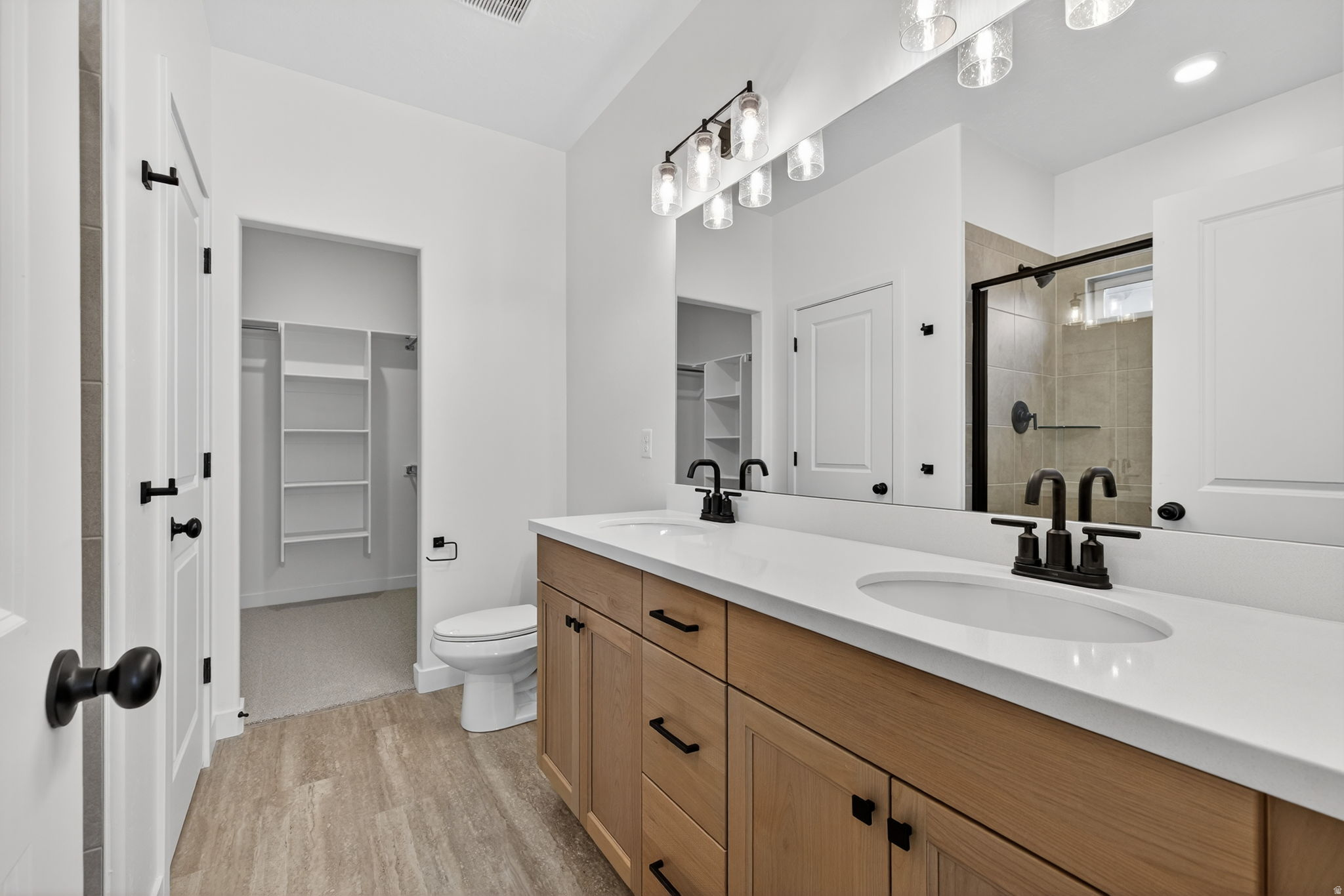 JACKSON - Residential