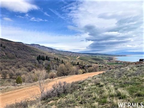 Photo of 1080 N BROAD HOLLOW RD #T162, Garden City, UT 84028 (MLS # 2152479)