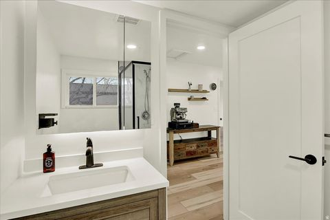 Tiny photo for 971 E 10600 S, Sandy, UT 84094 (MLS # 2125420)