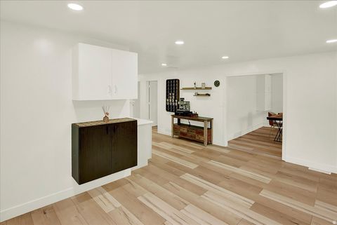 Tiny photo for 971 E 10600 S, Sandy, UT 84094 (MLS # 2125420)