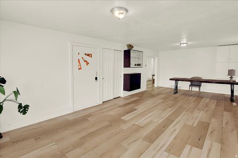 Tiny photo for 971 E 10600 S, Sandy, UT 84094 (MLS # 2125420)