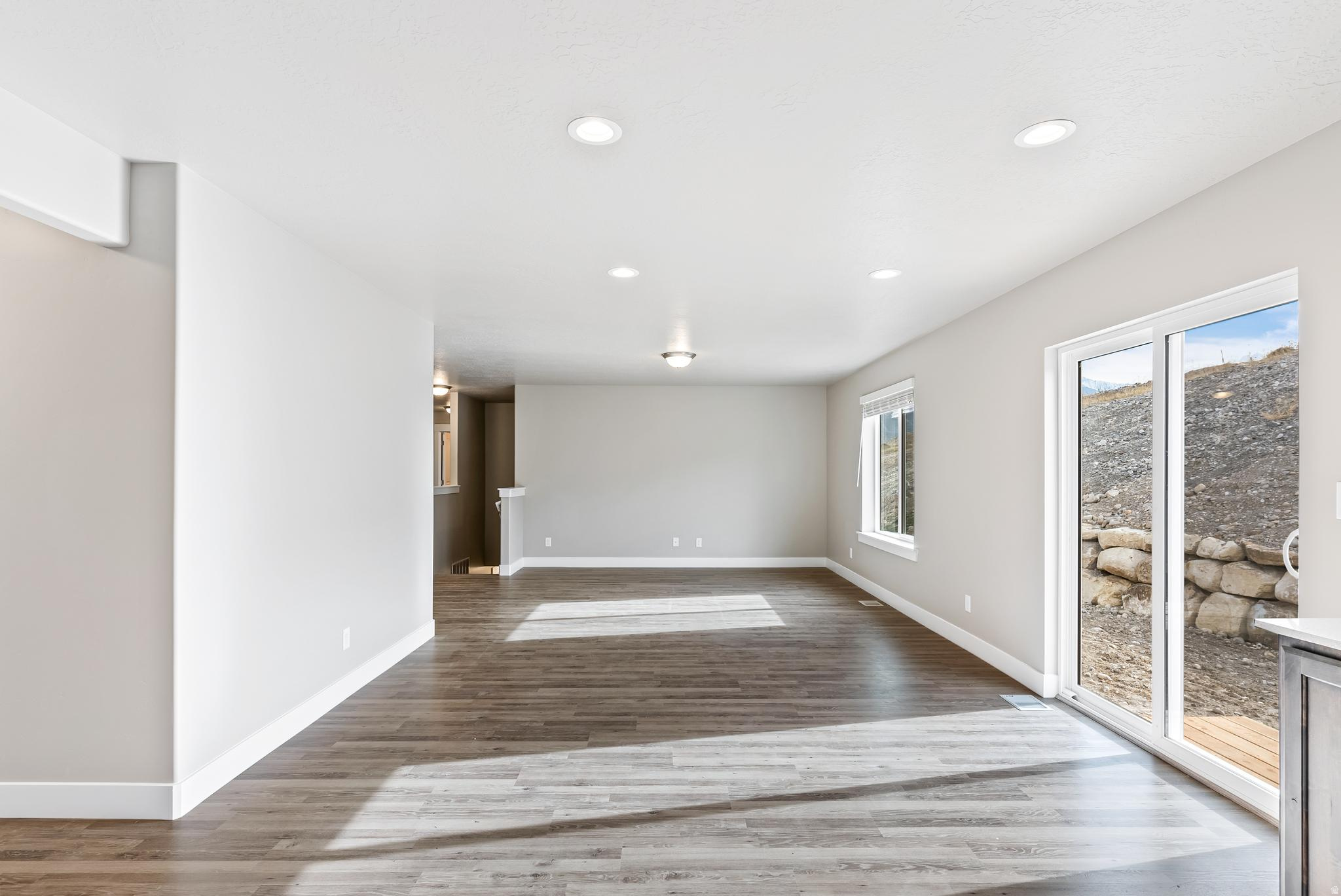 SUMMIT RIDGE THE HILLS - Residential