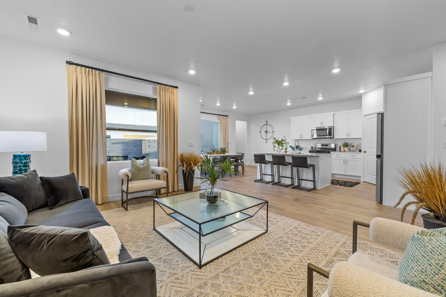 LONG VALLEY - Residential