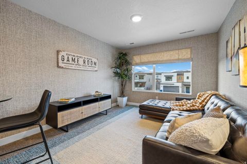 Tiny photo for 1915 S CYCLONE DR #254, Washington, UT 84780 (MLS # 2135596)