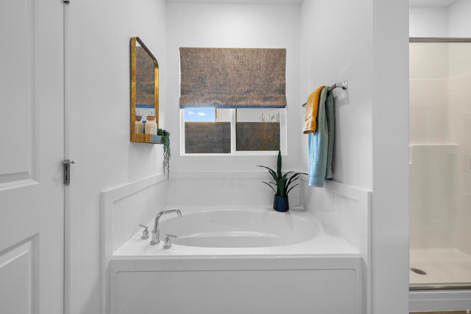 LONG VALLEY - Residential