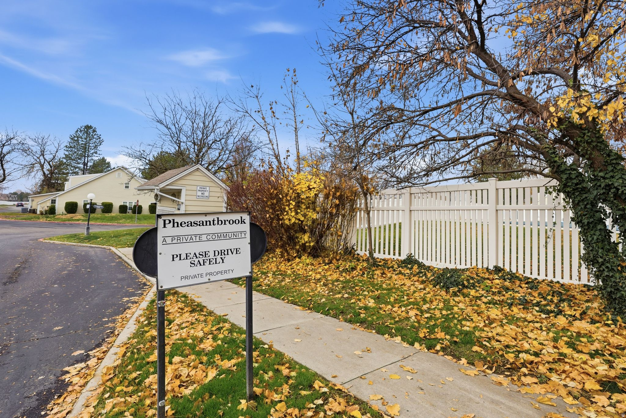 PHEASANTBROOK - Residential