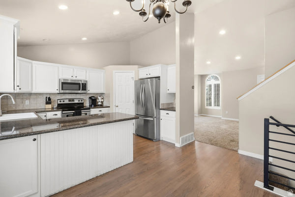 LEXINGTON PARK - Residential