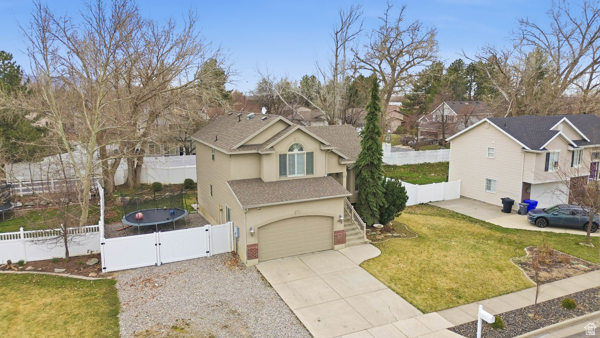 LEXINGTON PARK - Residential