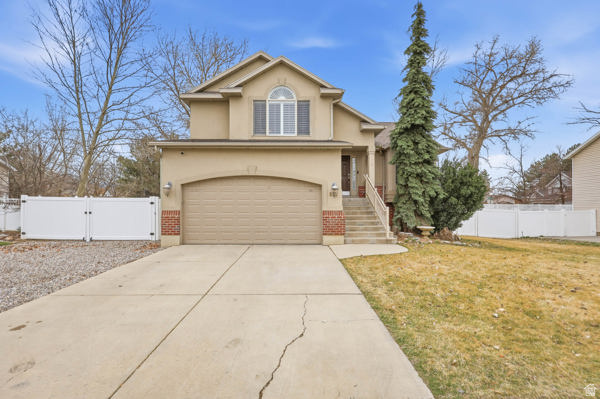 LEXINGTON PARK - Residential