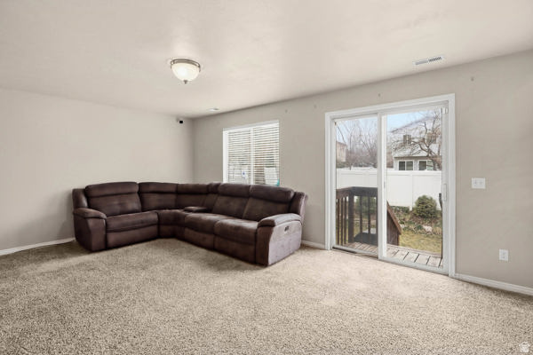 LEXINGTON PARK - Residential