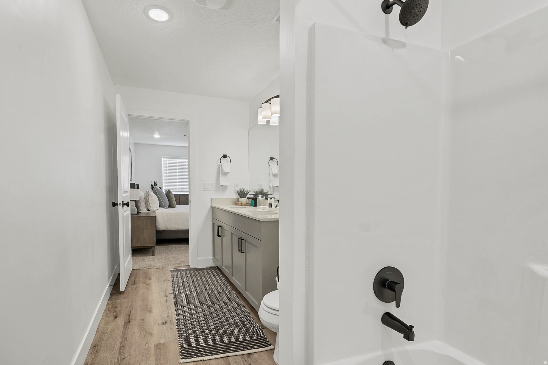 DESERT COLOR RESORT - Residential