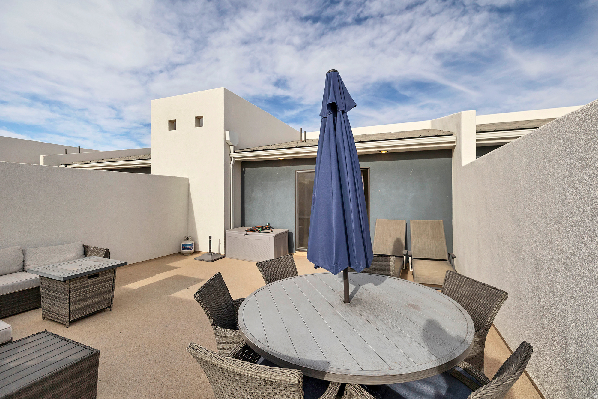 DESERT COLOR RESORT - Residential