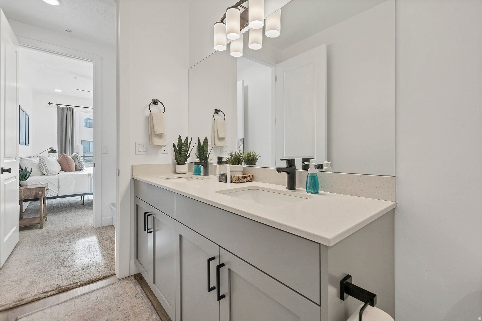 DESERT COLOR RESORT - Residential