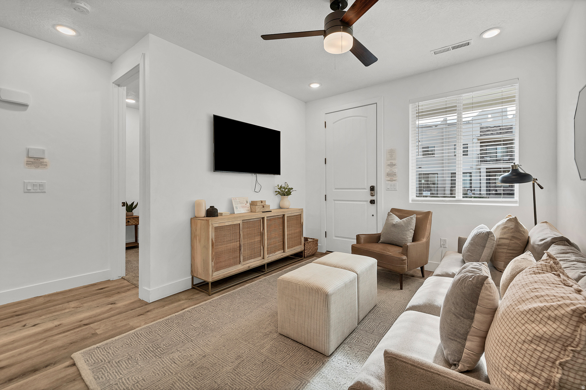 DESERT COLOR RESORT - Residential