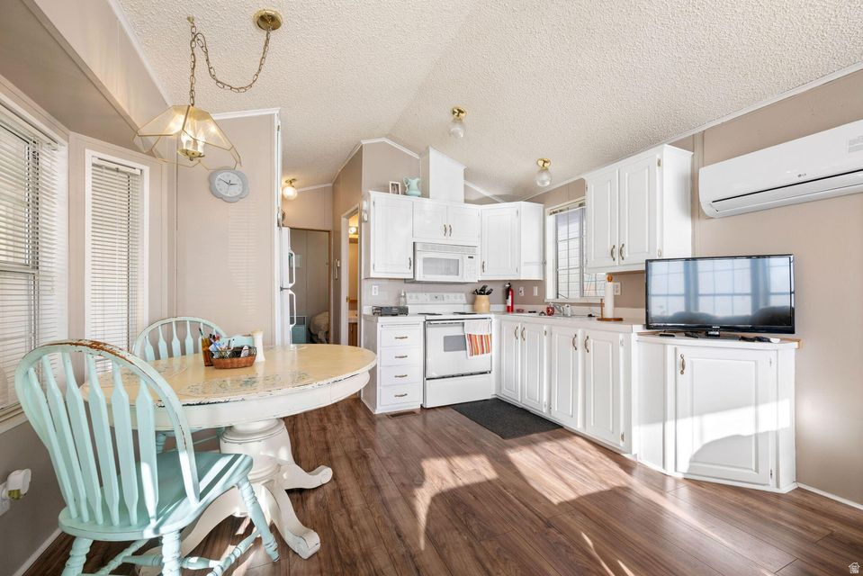 DIXIE DOWNS RV RESORT 1 - Residential