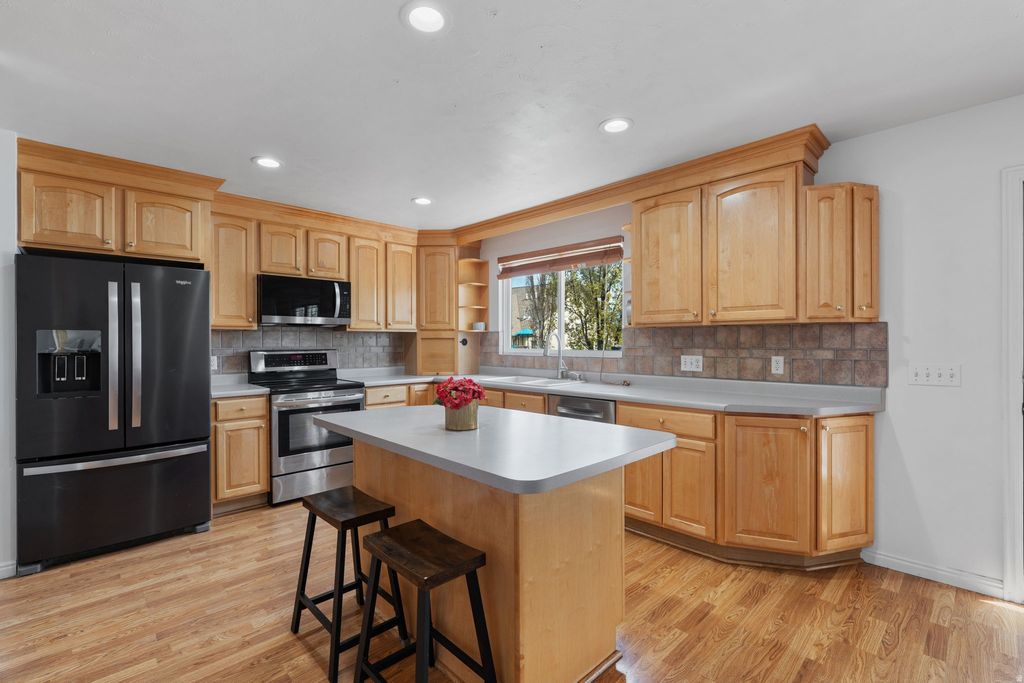 Photo of 11881 S 2700 W, Riverton, UT 84065 (MLS # 2150818)