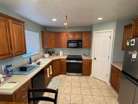 Tiny photo for 101 E 630 N, Smithfield, UT 84335 (MLS # 2126865)