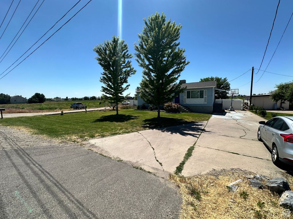 Photo of 2593 2000 W, Clinton, UT 84015 (MLS # 2005879)