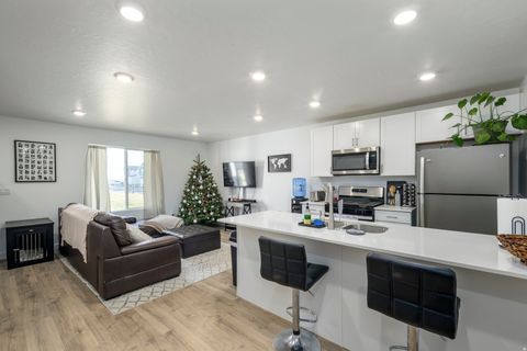 Tiny photo for 424 N ARTESIAN WAY W, Lehi, UT 84048 (MLS # 2127480)