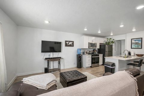 Tiny photo for 424 N ARTESIAN W, Lehi, UT 84048 (MLS # 2127480)