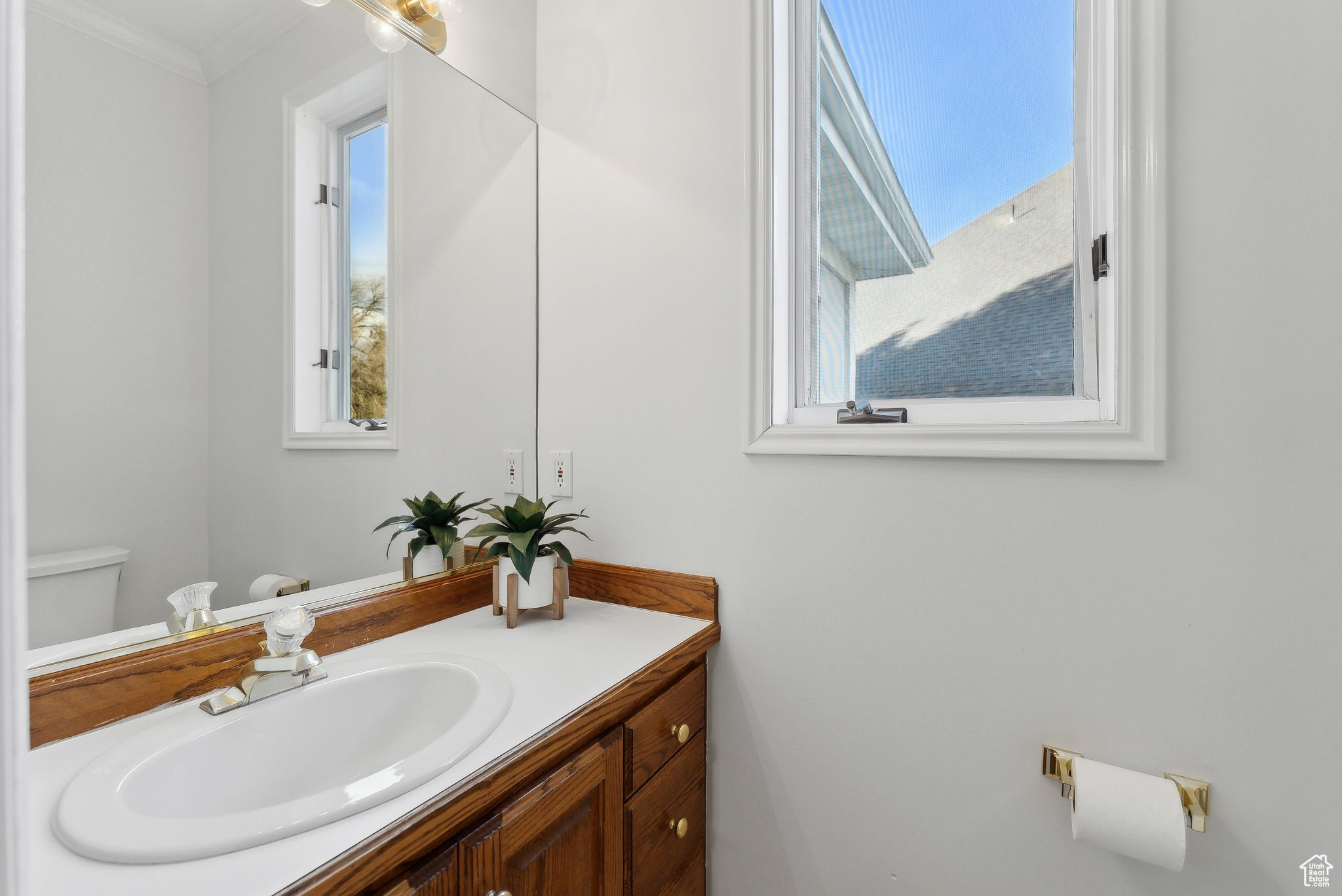 8465 S Robidoux Rd, Sandy, Utah image 34