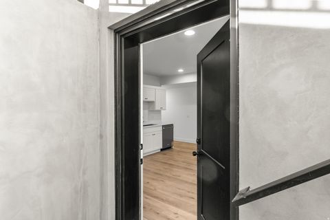 Photo of 143 W BIRDS EYE LN, Vineyard, UT 84059 (MLS # 2138374)