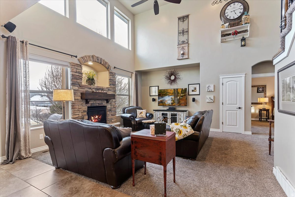 MAPLE HILLS - Residential