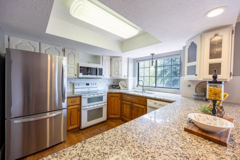 Tiny photo for 2612 E ANTELOPE DR, Layton, UT 84040 (MLS # 2148741)