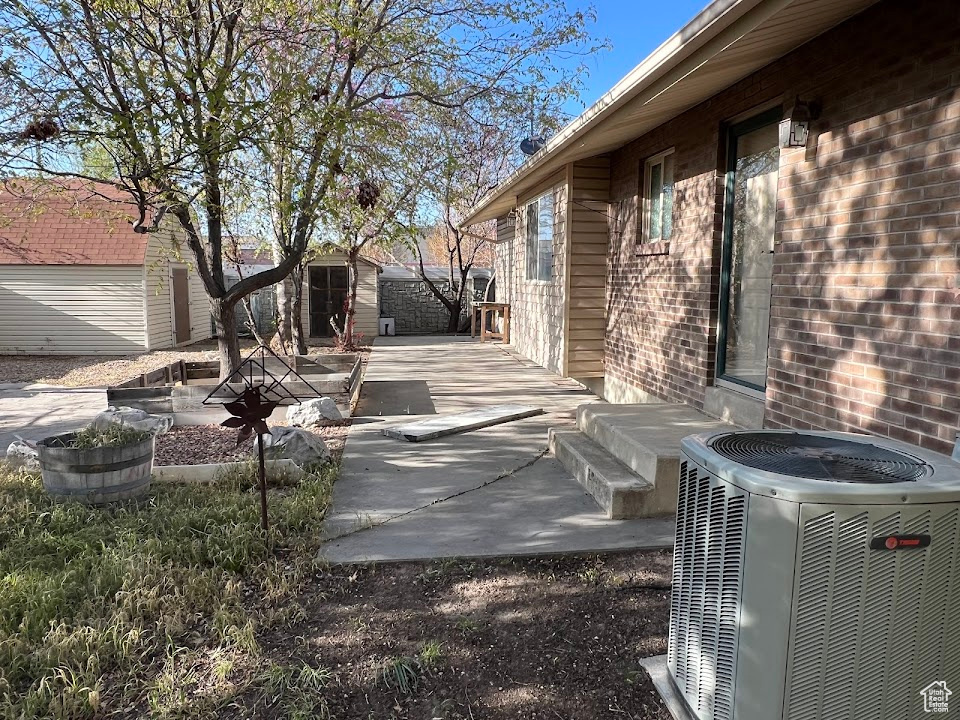 10152 S Redwood Rd, South Jordan, Utah image 25