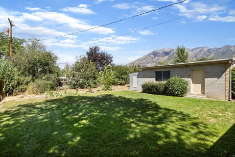 Tiny photo for 2173 E 6675 S, Cottonwood Heights, UT 84121 (MLS # 2182958)