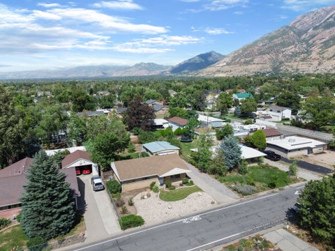 Tiny photo for 2173 E 6675 S, Cottonwood Heights, UT 84121 (MLS # 2182958)