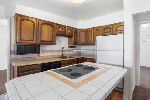Tiny photo for 2173 E 6675 S, Cottonwood Heights, UT 84121 (MLS # 2182958)