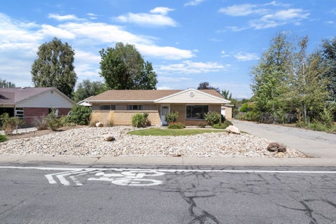 Tiny photo for 2173 E 6675 S, Cottonwood Heights, UT 84121 (MLS # 2182958)