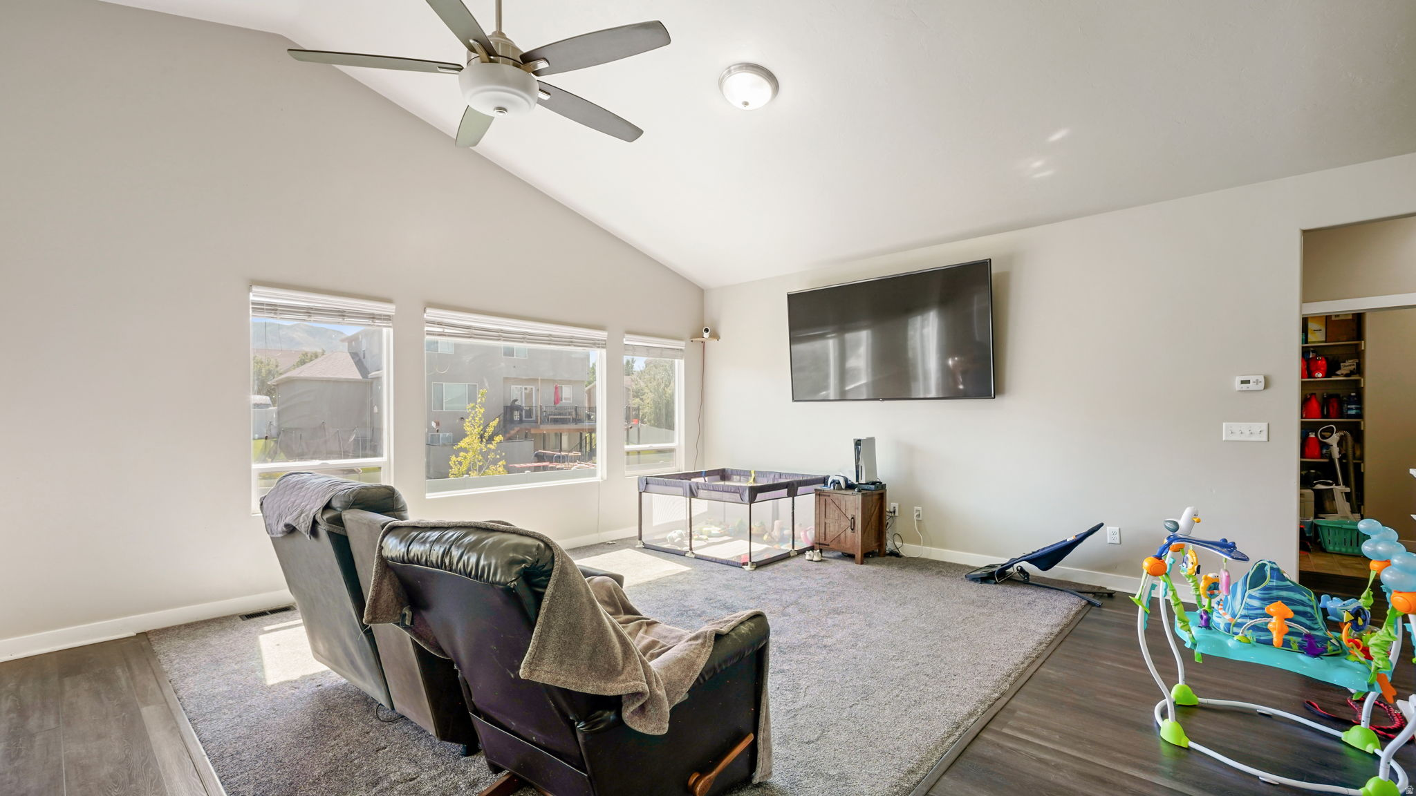 STANSBURY PLACE - Residential